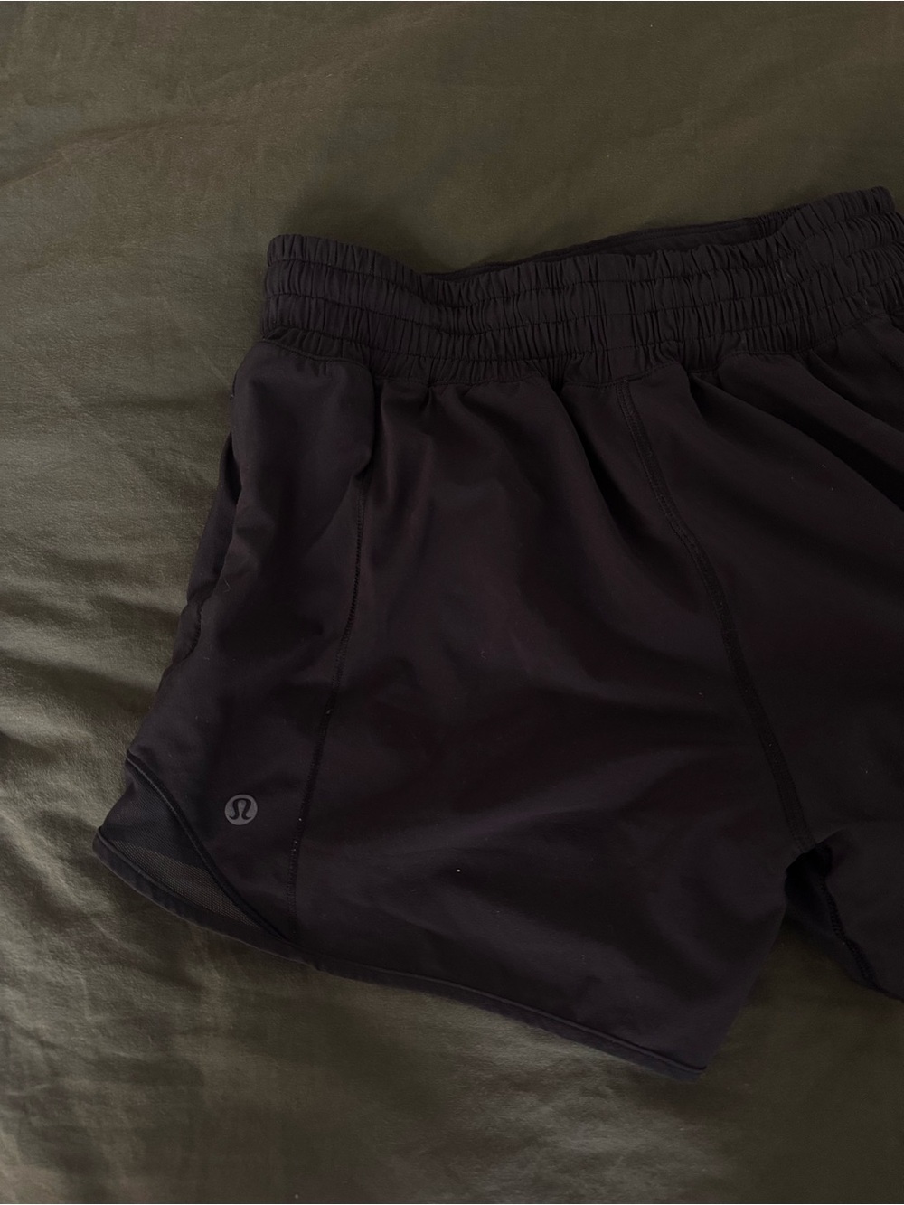 Lululemon running short